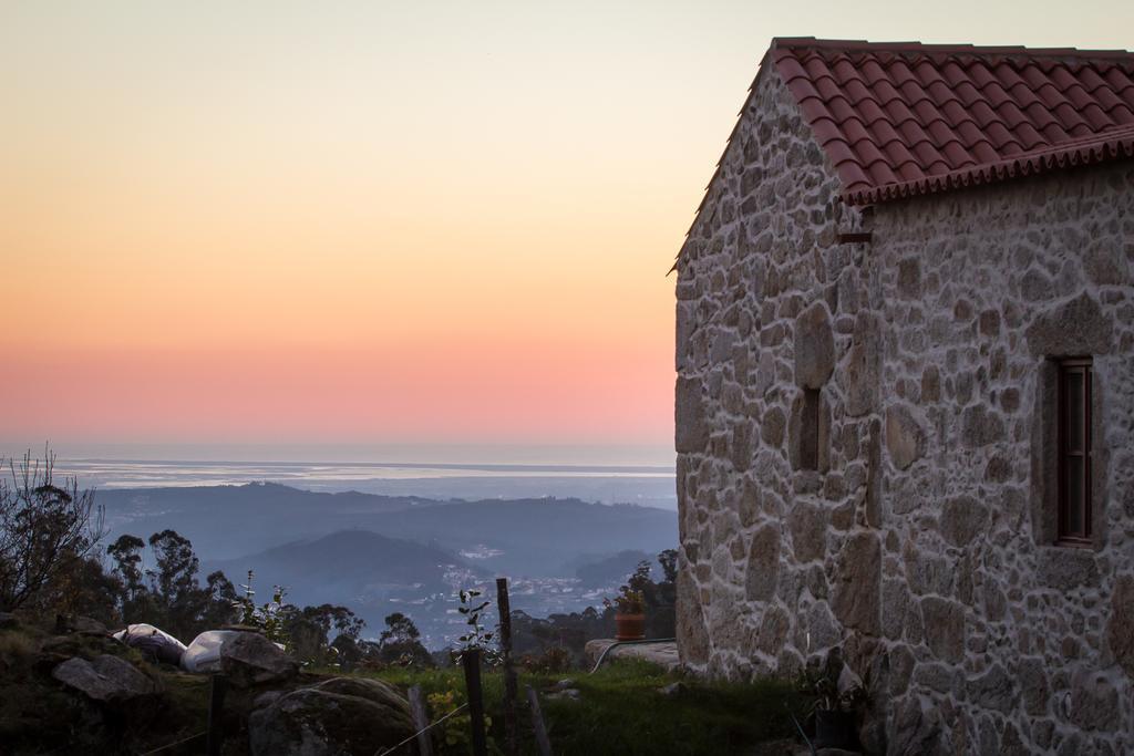 Maison d'hôtes Casas Dos Avos à Vale de Cambra Chambre photo