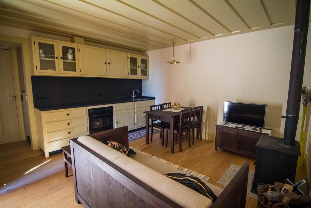 Maison d'hôtes Casas Dos Avos à Vale de Cambra Chambre photo