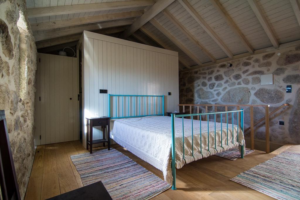 Maison d'hôtes Casas Dos Avos à Vale de Cambra Chambre photo
